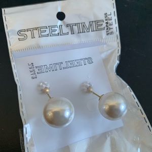 Simulated Pearl with Crystals Double Sided Stud